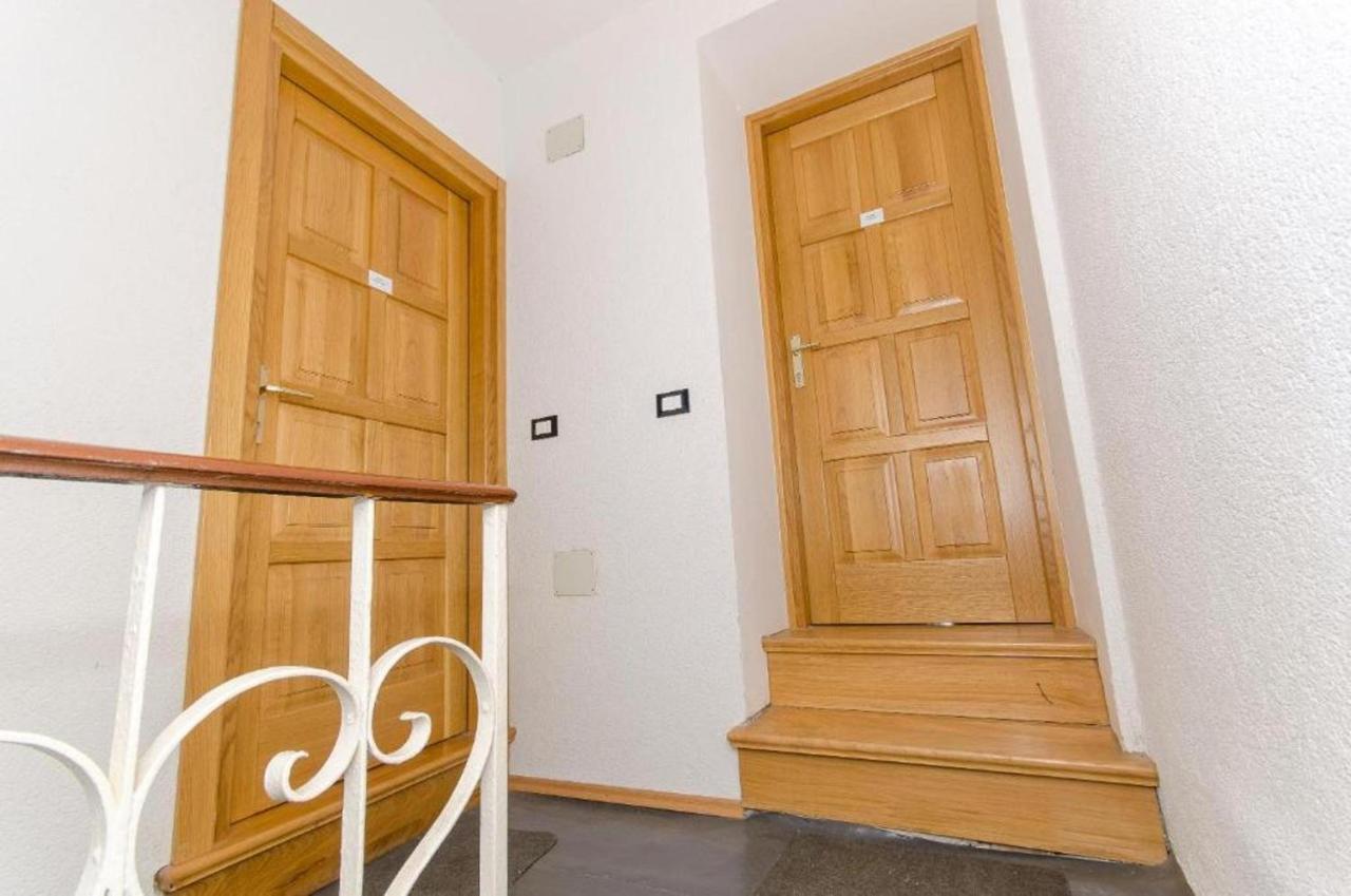 Augusta Apartment Ровинь Экстерьер фото