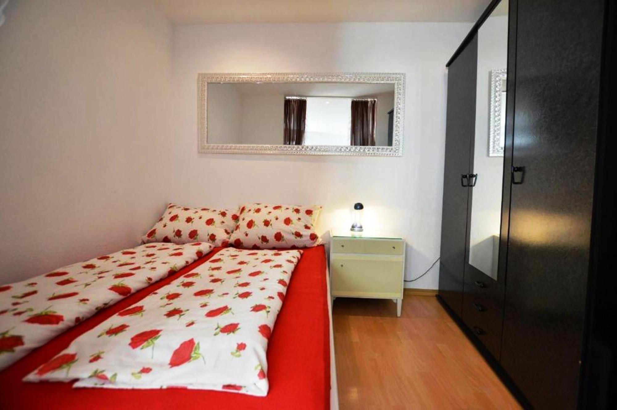 Augusta Apartment Ровинь Экстерьер фото