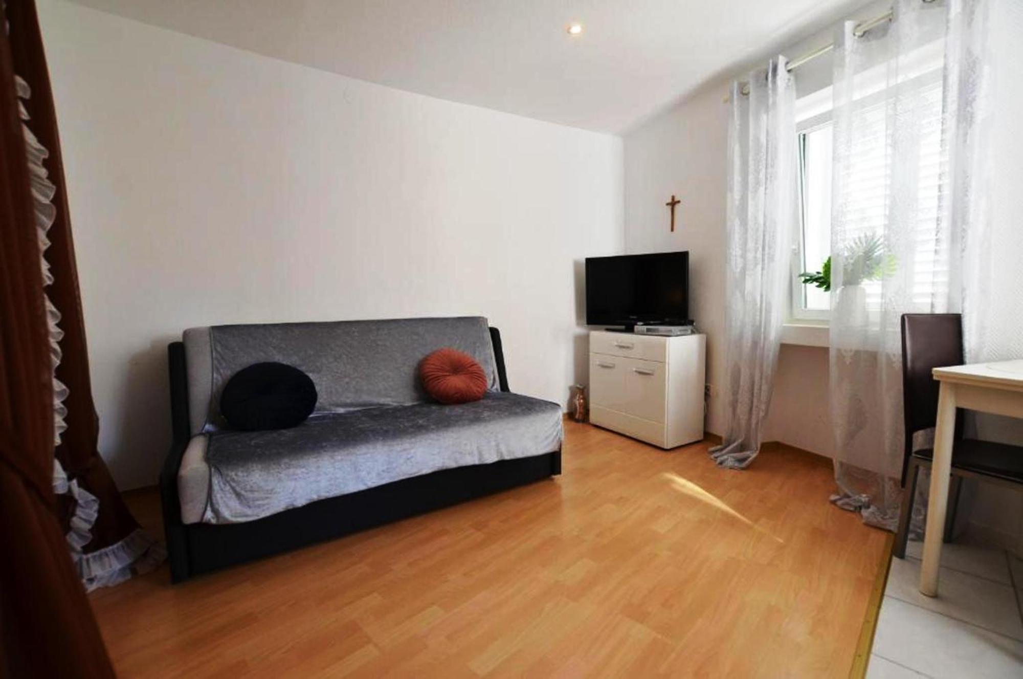 Augusta Apartment Ровинь Экстерьер фото