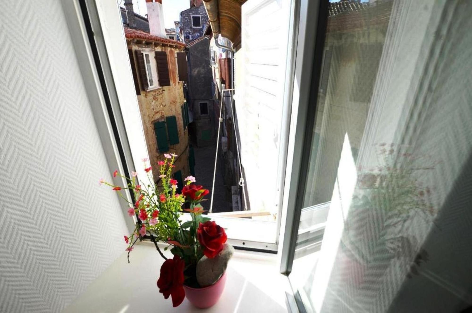 Augusta Apartment Ровинь Экстерьер фото