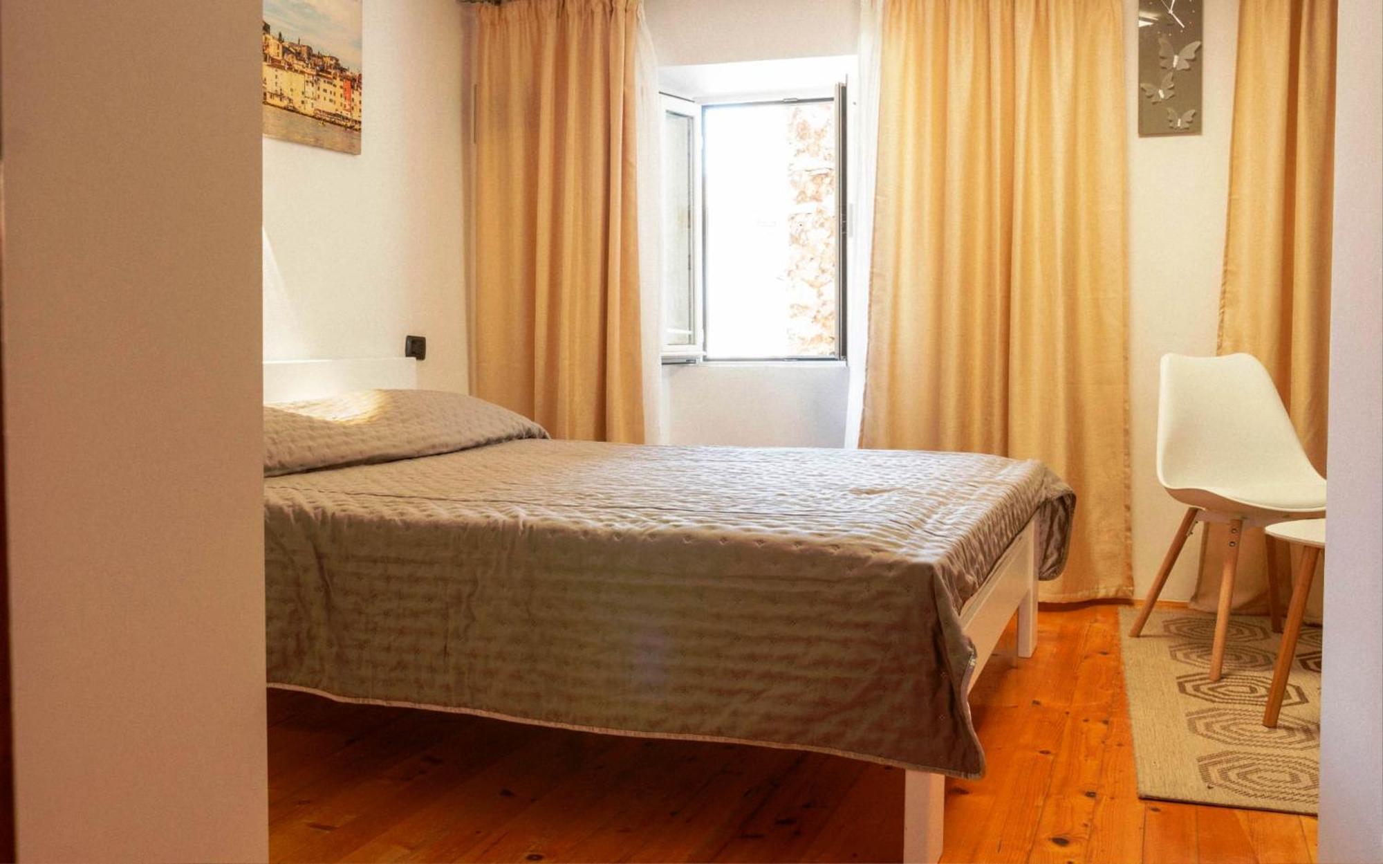Augusta Apartment Ровинь Экстерьер фото